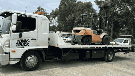 Fast & Reliable Accident Towing Near Me Eight Mile Plains