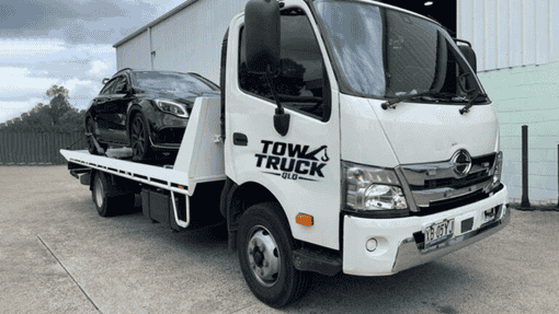 Professional Towing Service in Carindale