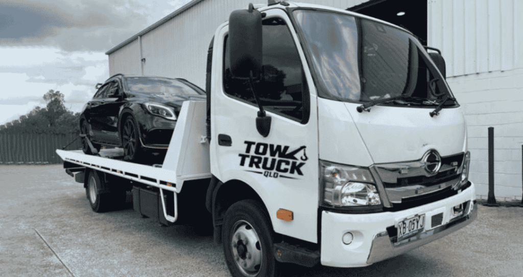 Emergency Car Towing Service Logan